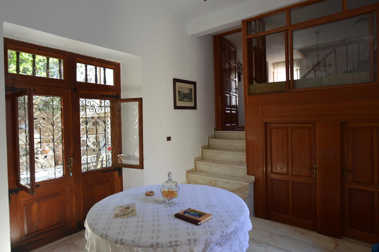 Molivos Tower Villa Míthimna Szoba fotó