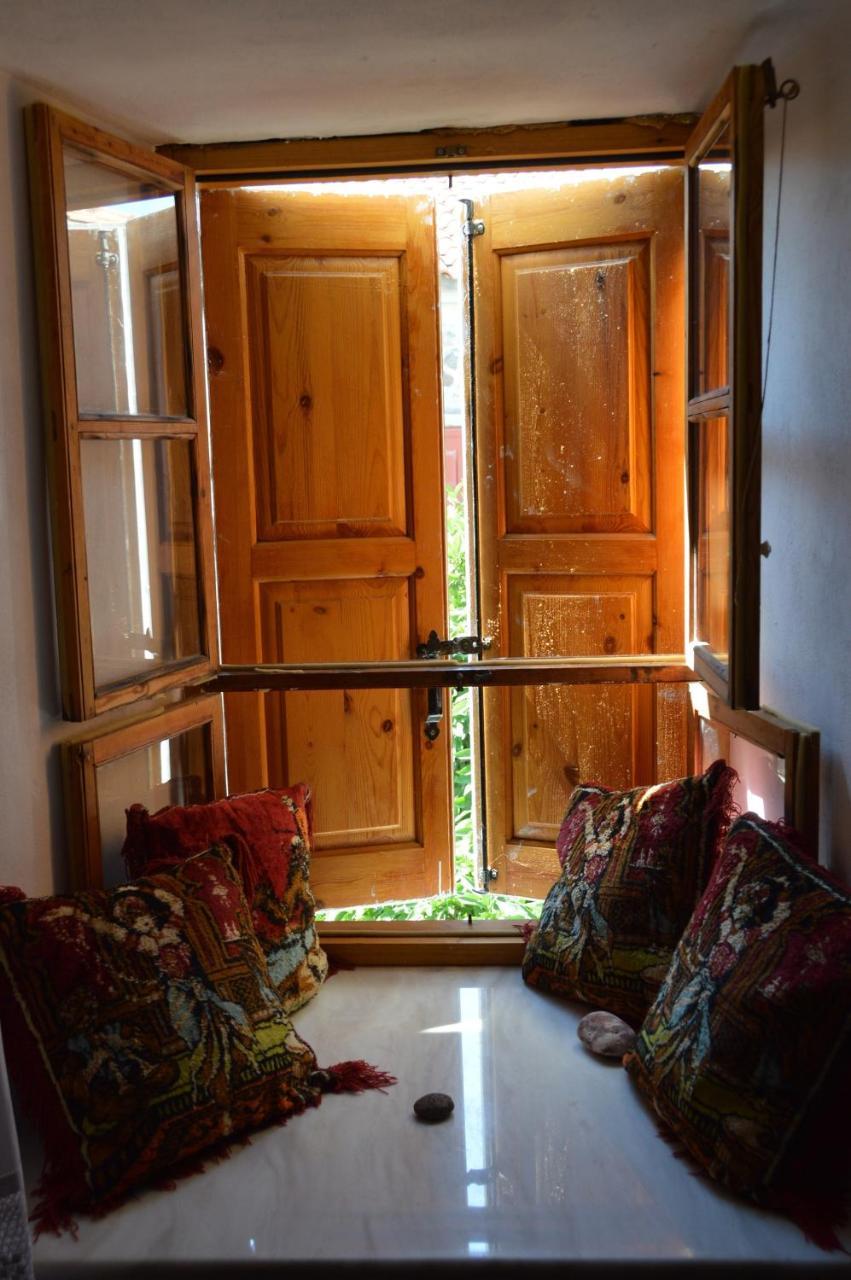 Molivos Tower Villa Míthimna Szoba fotó