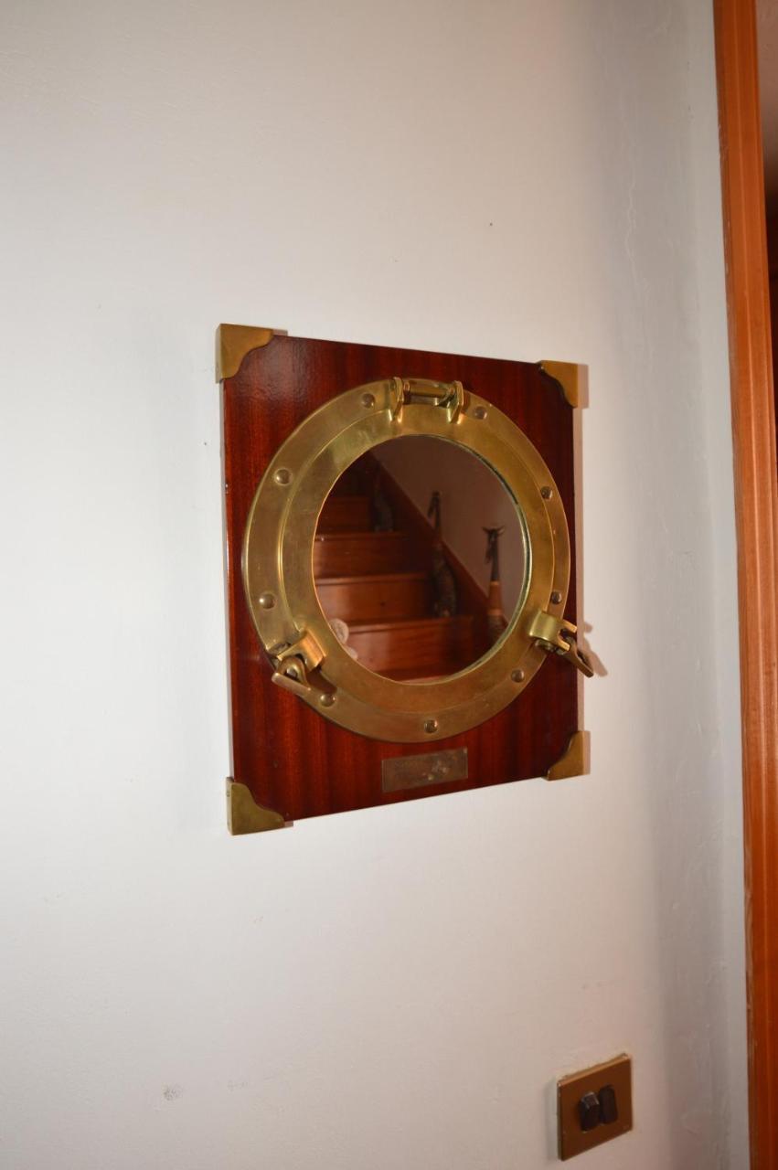 Molivos Tower Villa Míthimna Szoba fotó